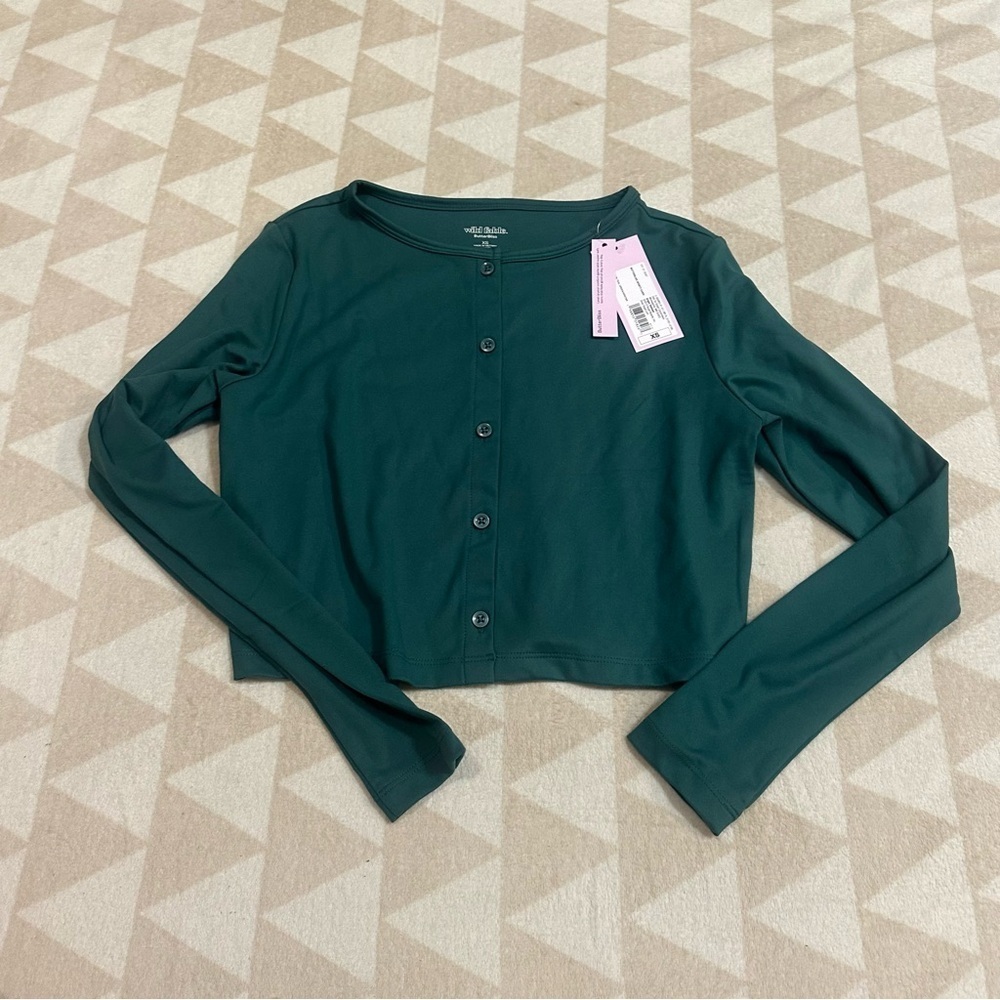 Wild fable butterflies sporty cardigan stretch comfort